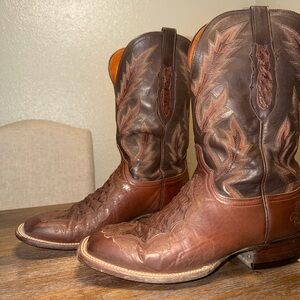 Lucchese Brown Western Boots with Intricate Stitching